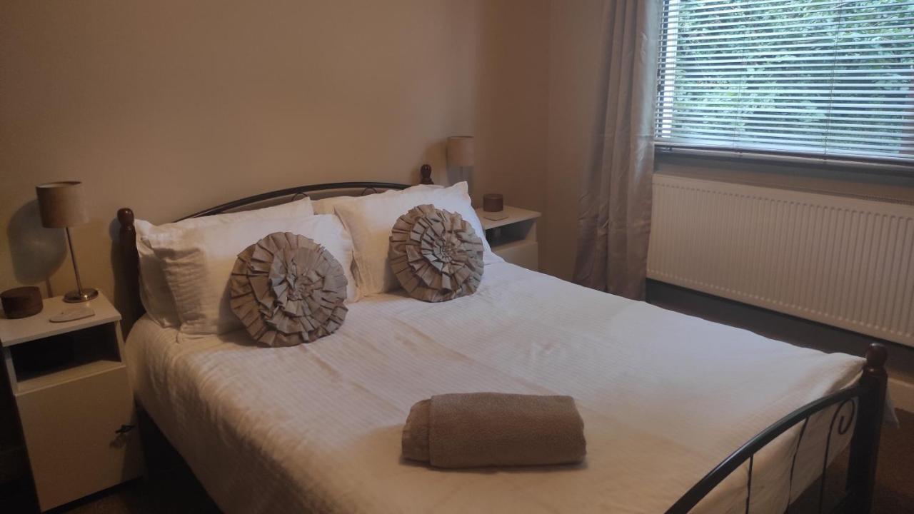 Retreat By The Feale, Finuge Hotel Листоуел Екстериор снимка